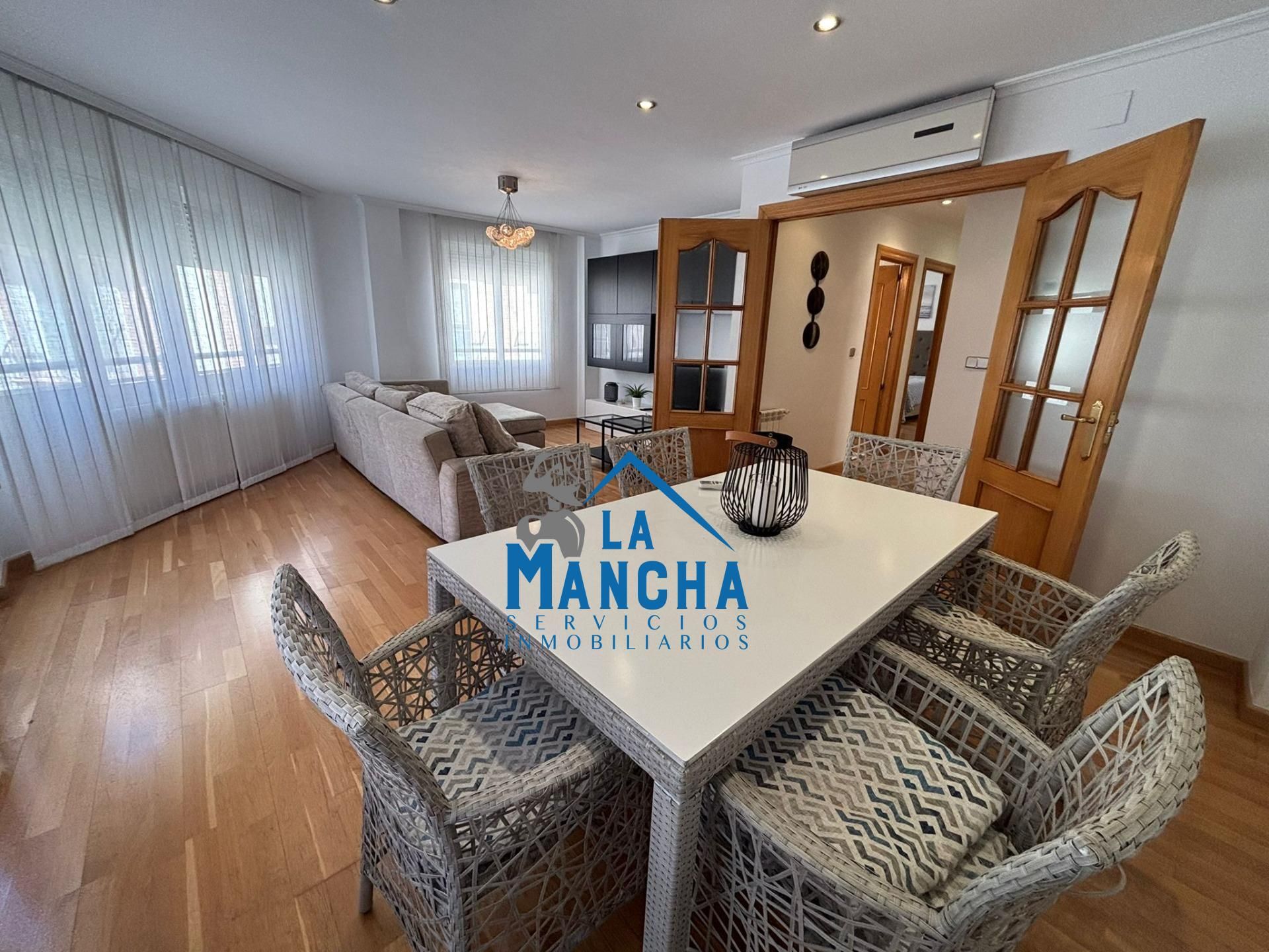 Exterior view of Attic for sale in  Albacete Capital  with Air Conditioner, Heating and Terrace