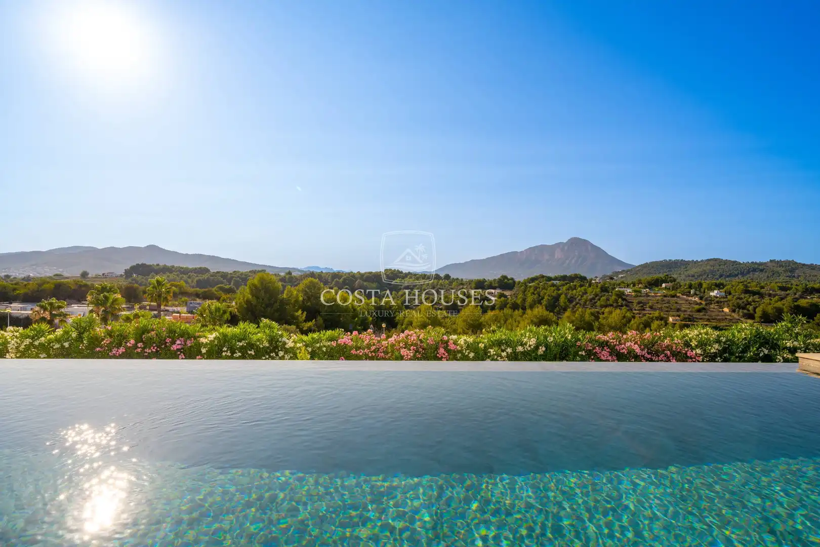 Swimming pool of Houses for sale in Jávea / Xàbia  with Air Conditioner, Private garden and Terrace