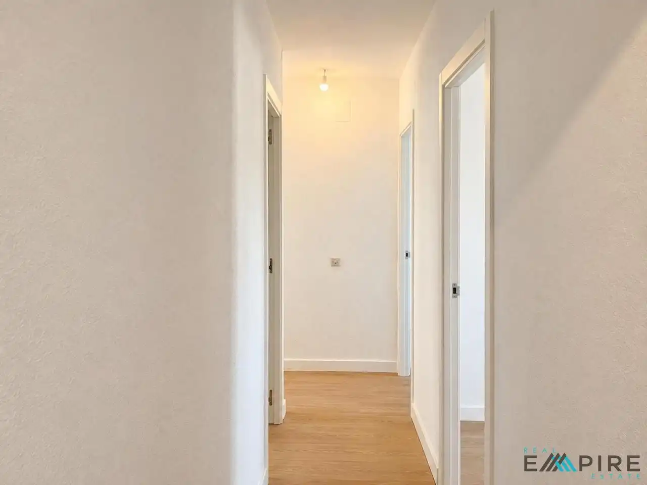 Flat for sale in Parla  with Air Conditioner and Terrace