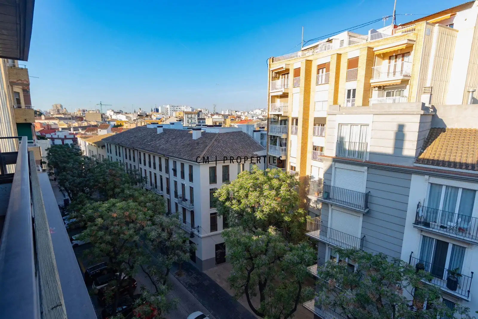 Außenansicht von Dachboden zur Miete in Valencia mit Klimaanlage, Heizung und Parkett