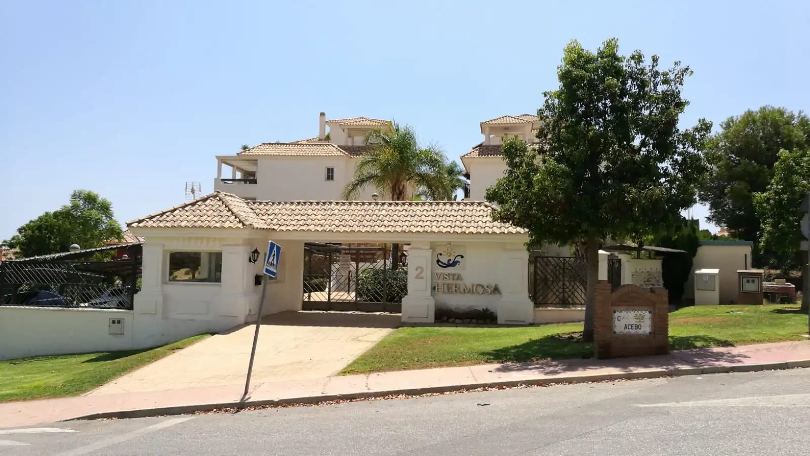 Piso de alquiler en Calle Acebo, 16, Cortijo Torrequebrada
