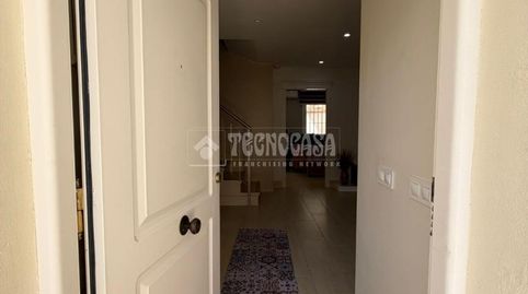 Foto 2 von Einfamilien-Reihenhaus zum Verkauf in Estación - La Fontanilla - El Tinte, Utrera