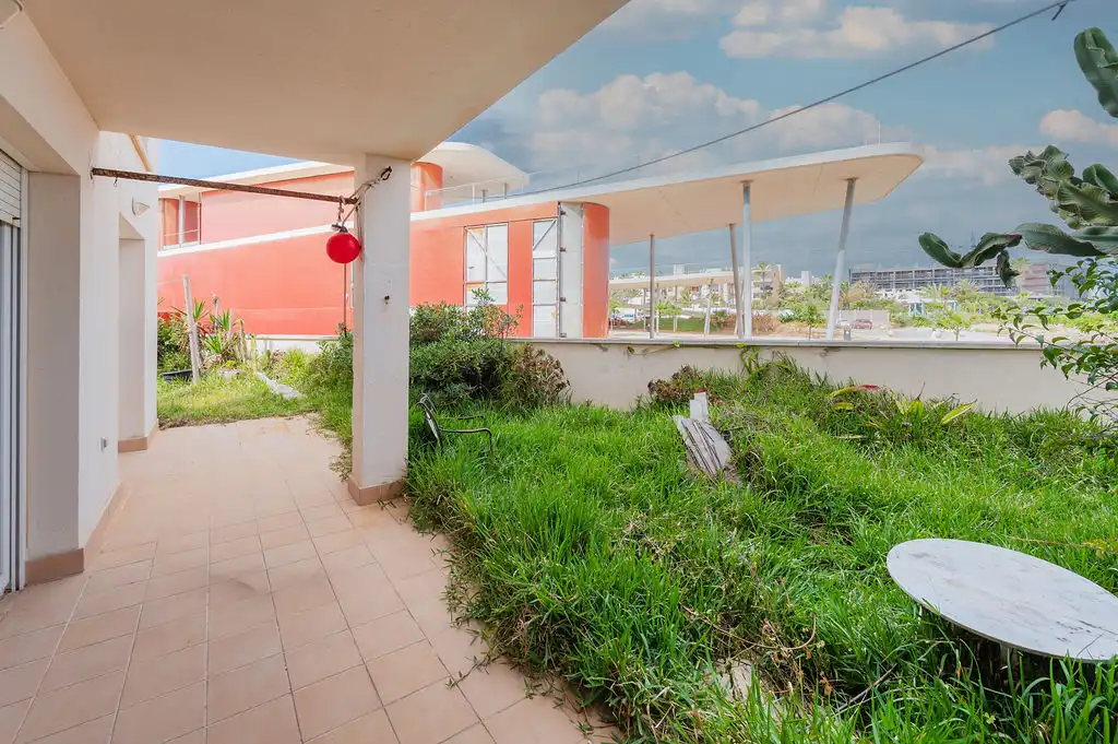Terraza de Piso en venta en Sant Josep de sa Talaia con Piscina
