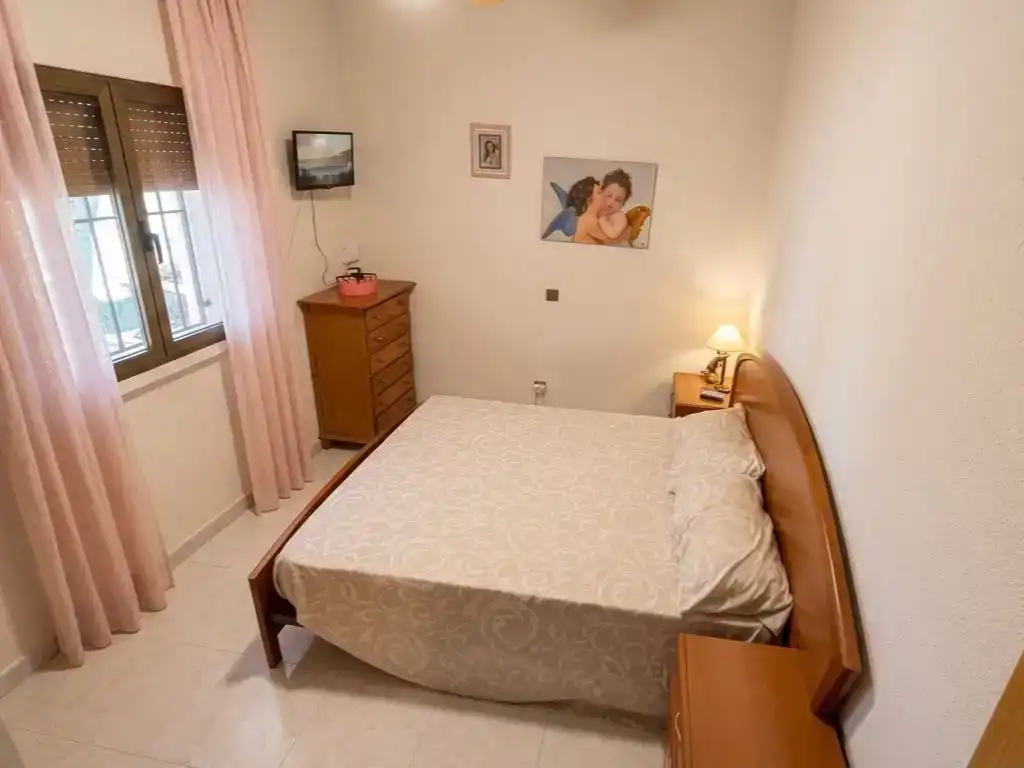 Dormitori de Casa o xalet en venda en El Casar de Escalona amb Aire condicionat, Piscina i Balcó