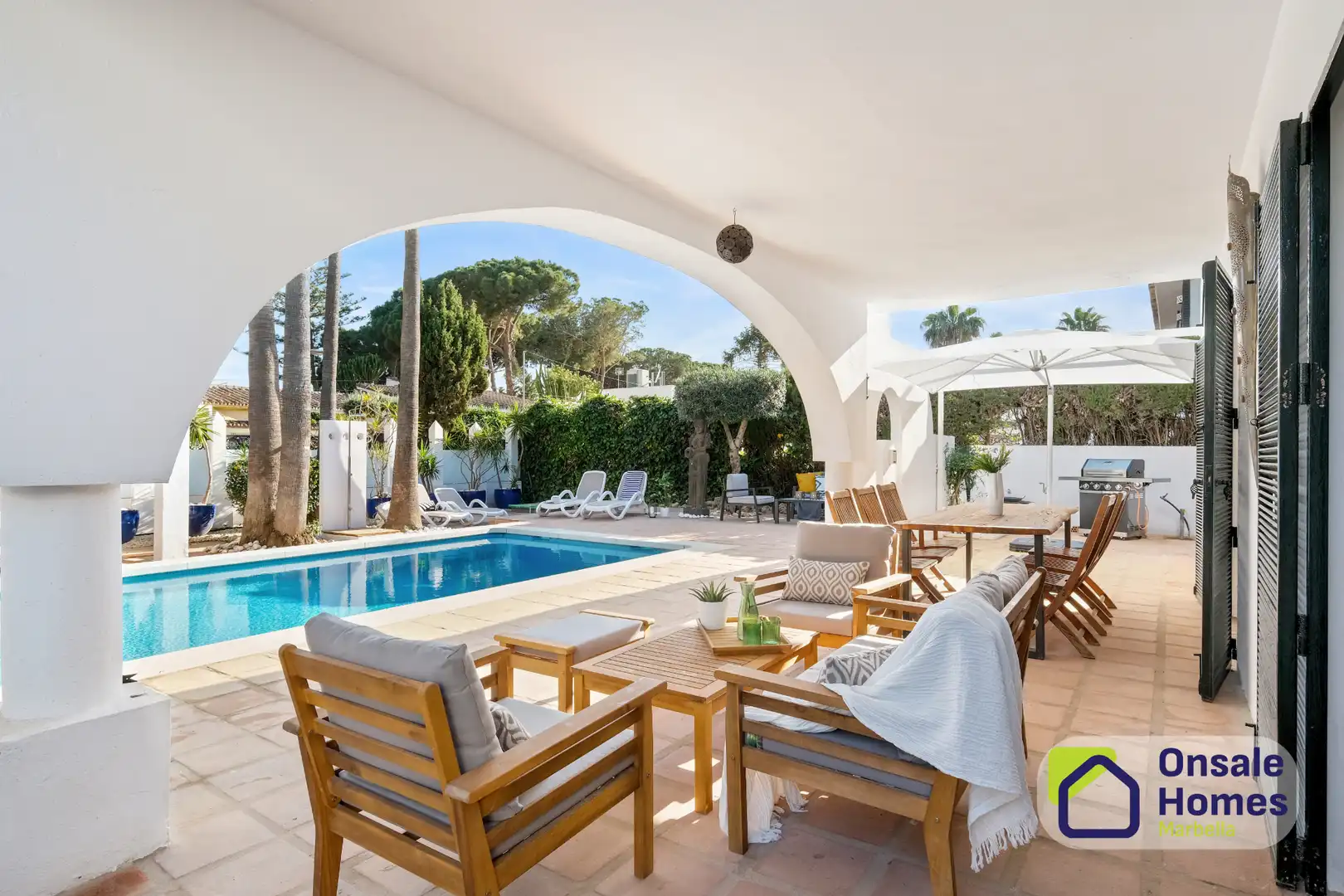 Terraza de Casa o chalet en venta en Marbella con Aire acondicionado, Jardín privado y Terraza