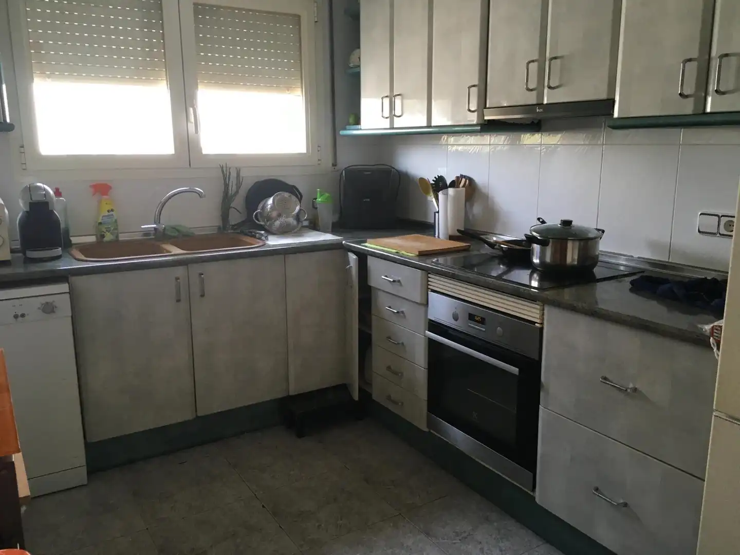 Kitchen of Houses for sale in Sabadell  with Air Conditioner, Terrace and Balcony