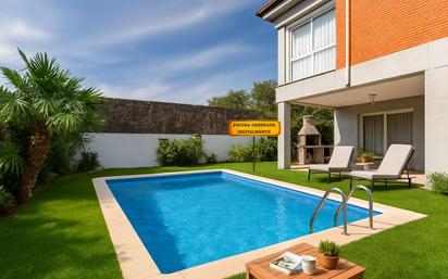 Swimming pool of House or chalet for sale in Sabadell  with Air Conditioner, Heating and Private garden