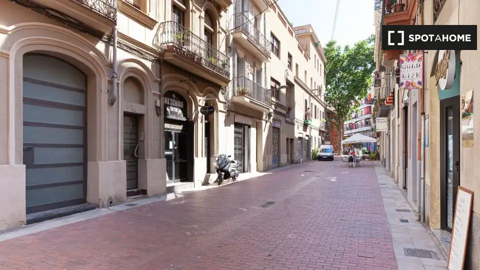 Piso de alquiler en El Clot