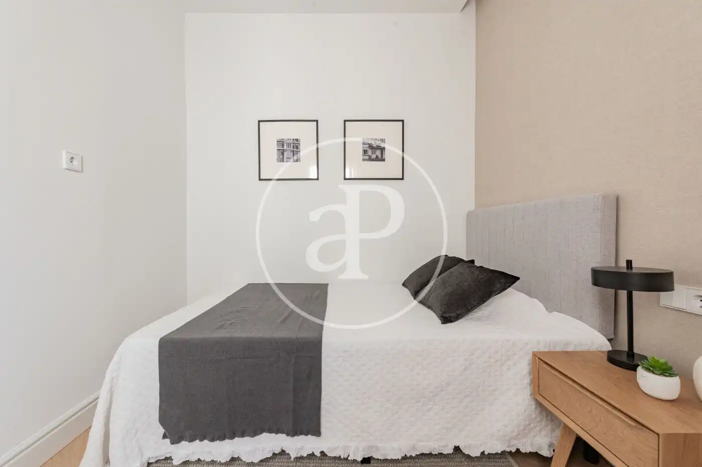 Bedroom of Attic for sale in Madrid  with Air Conditioner, Heating and Terrace