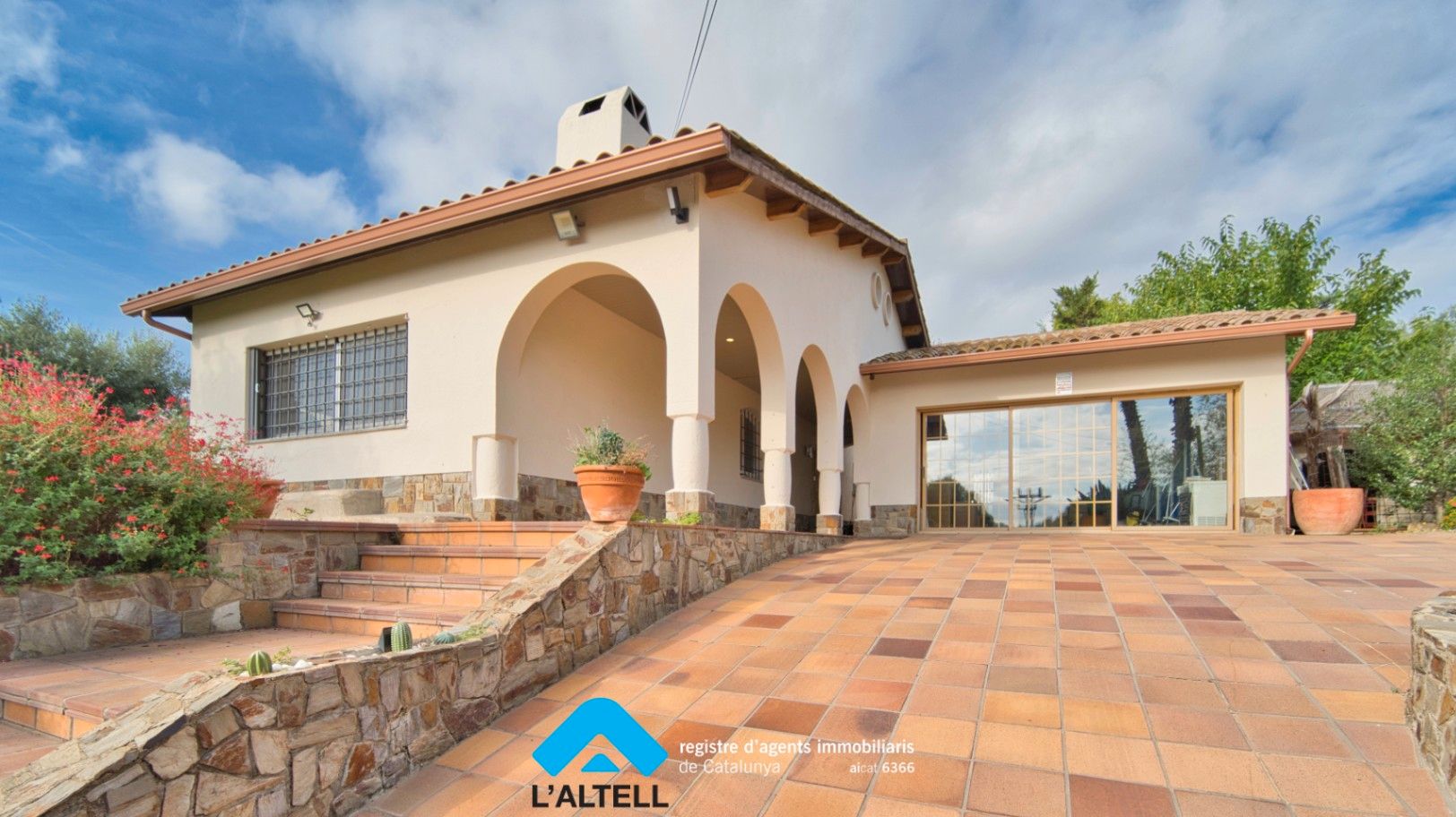 Exterior view of House or chalet for sale in La Garriga  with Heating, Private garden and Terrace