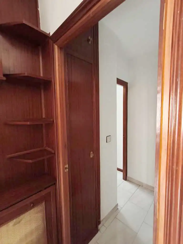 Habitación de Piso en venta en Madrid con Calefacción y Terraza