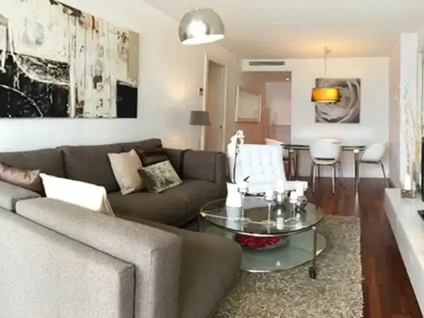 Piso con terraza en alquiler en Passeig de Garcia Fària, imagen 6