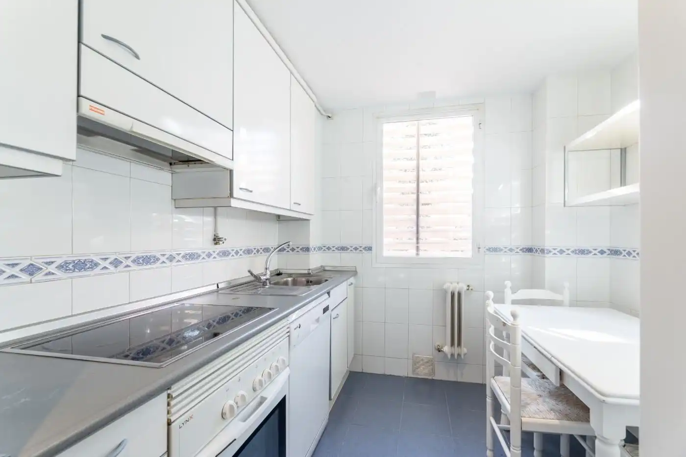 Flat for rent in Calle AURORA, Estación - Centro