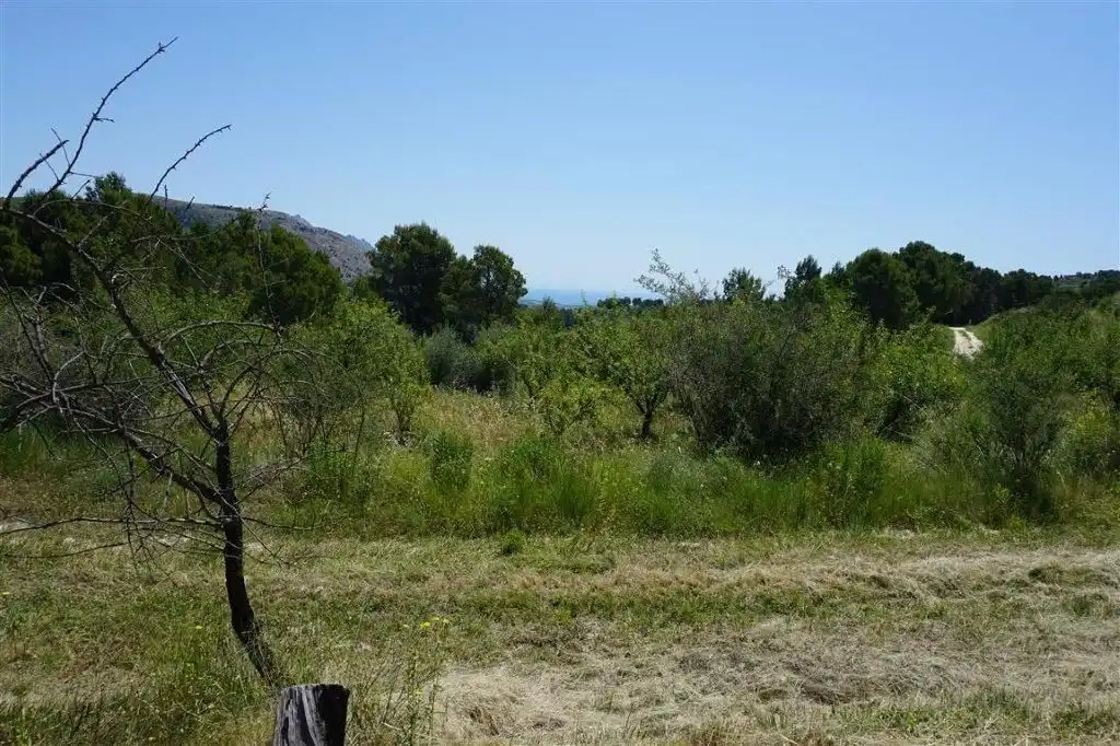 Land for sale in El Castell de Guadalest