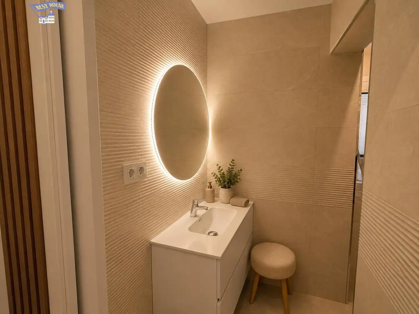 Baño de Apartamento en venta en Mollet del Vallès con Aire acondicionado, Calefacción y Parquet