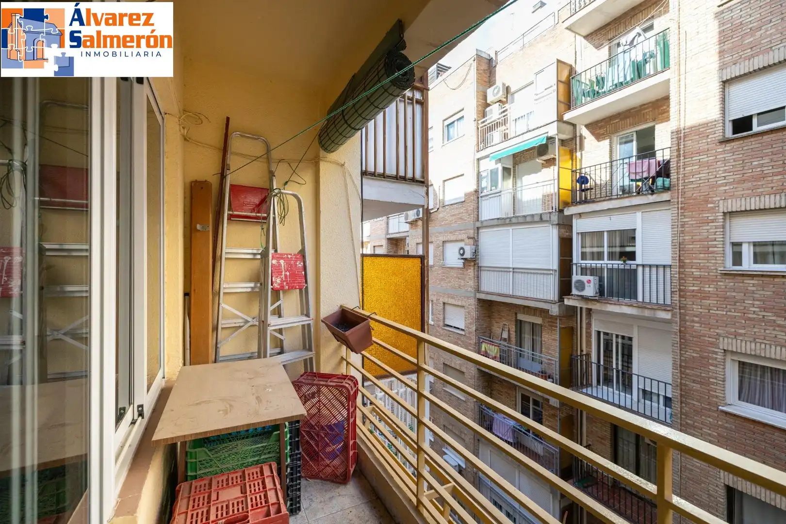 Terrassa de Pis en venda en Granada amb Aire condicionat, Moblat i Balcó