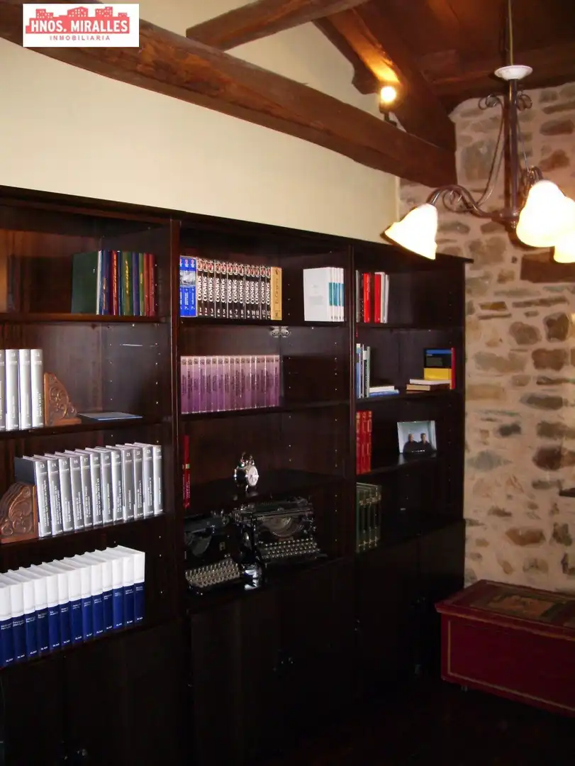 Casa o chalet en venta en Santiago Millas con Amueblado