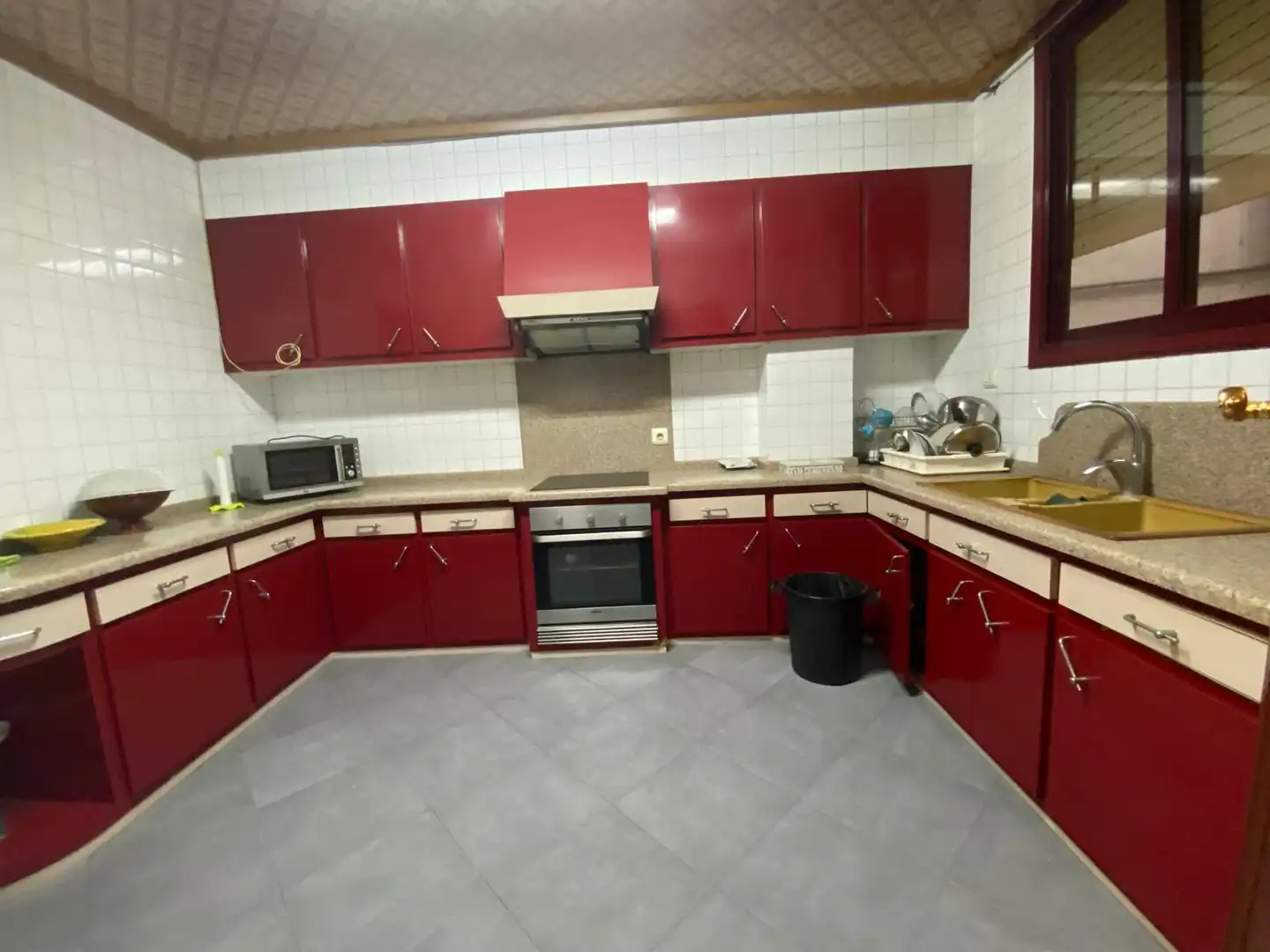 Küche von Wohnung zum Verkauf in Rafelcofer mit Klimaanlage, Terrasse und Abstellraum