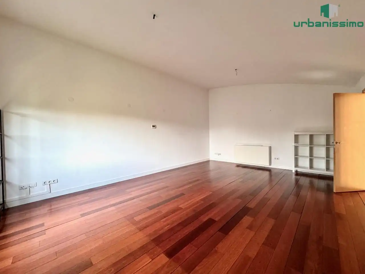Living room of Detached homes for sale in Madrid  with Air Conditioner, Heating and Private garden