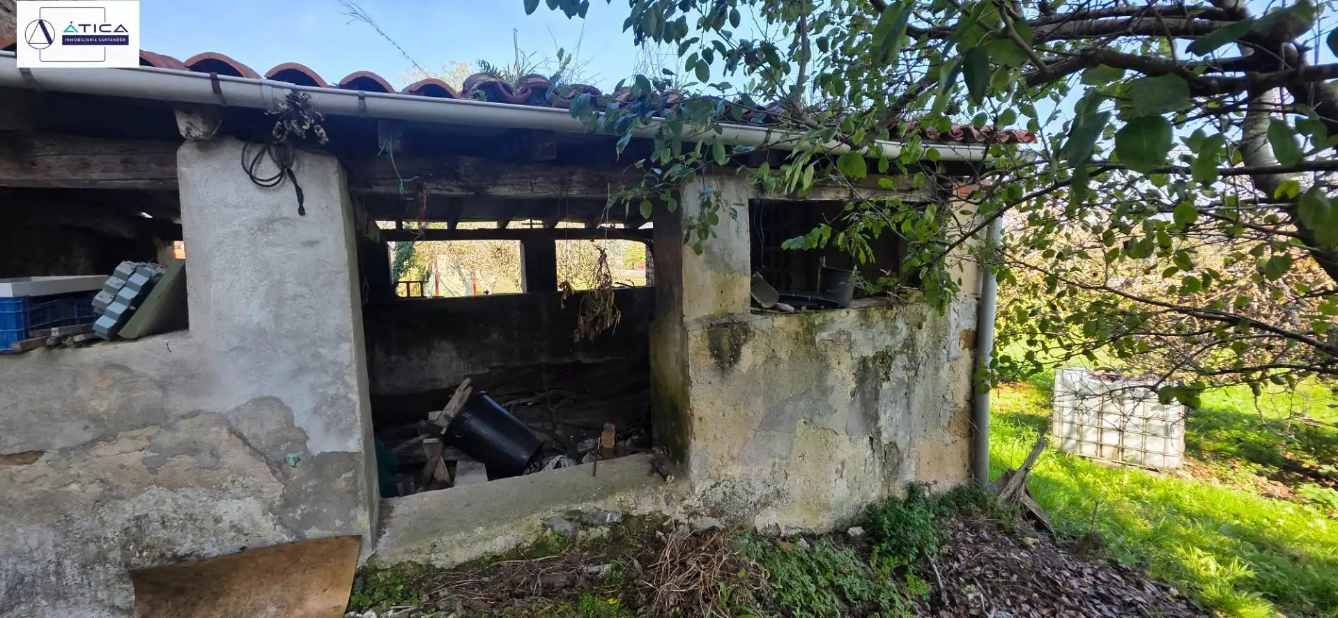 Vista exterior de Finca rústica en venta en Bárcena de Cicero con Jardín privado y Amueblado