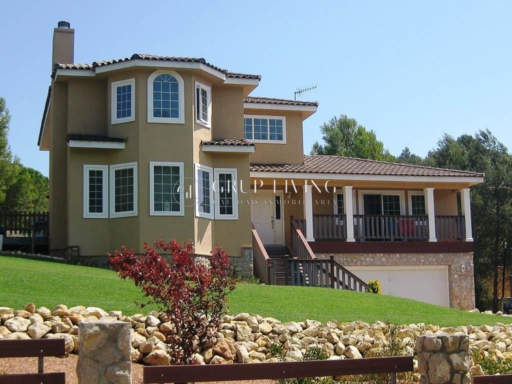 House or chalet to rent in Olivella