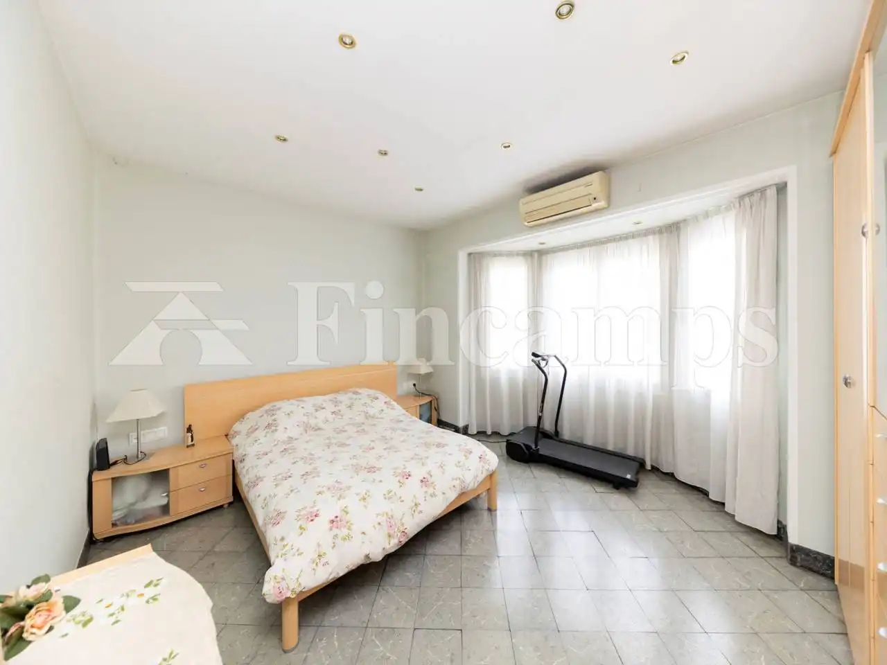 Habitación de Casa o chalet en venta en Sabadell con Aire acondicionado, Calefacción y Jardín privado
