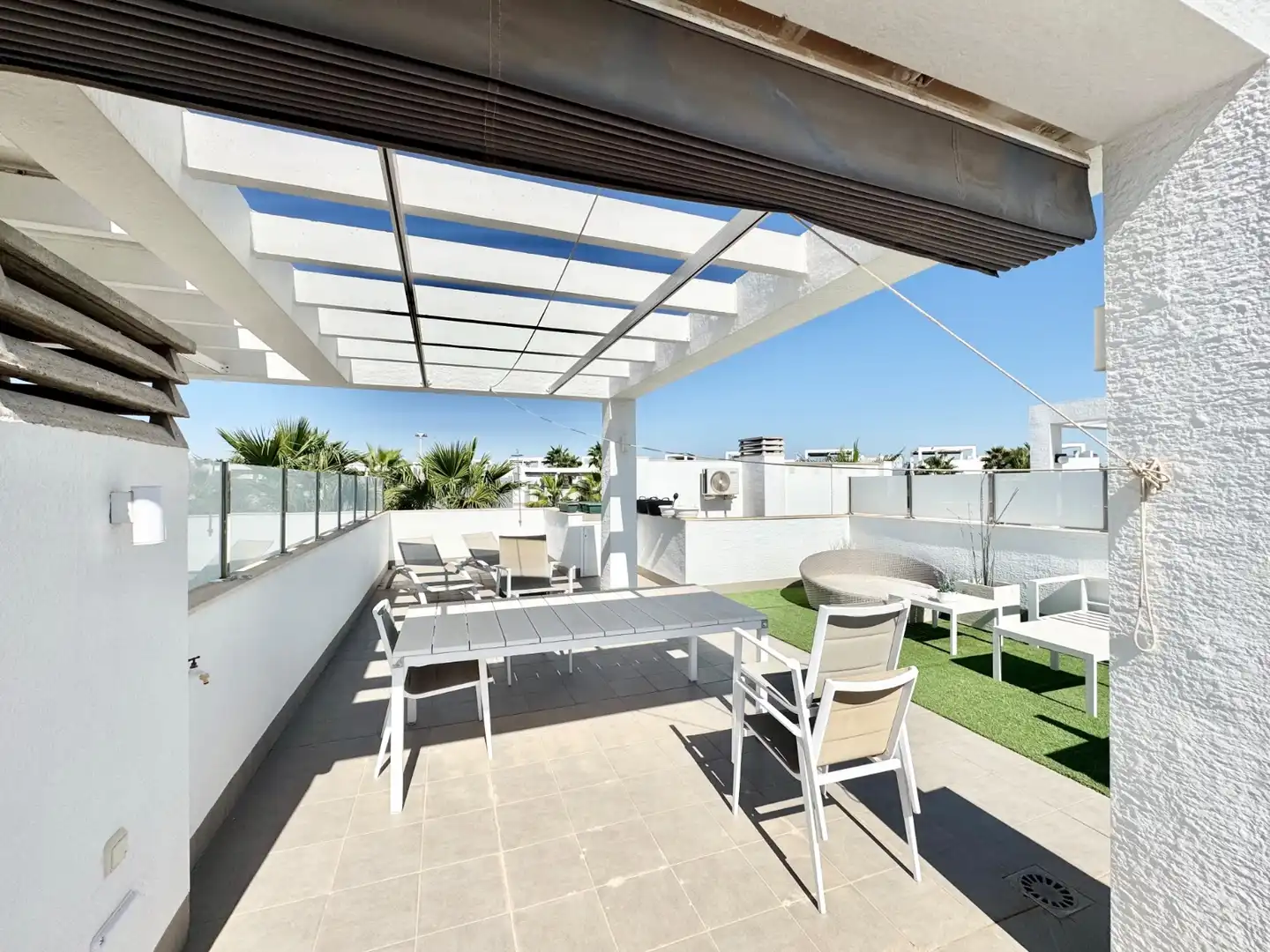 Penthouse with pool to rent in El Raso, imagen 31