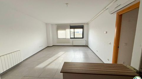 Foto 2 de Dúplex en venda a Calle Duana, Vilatenim, Figueres