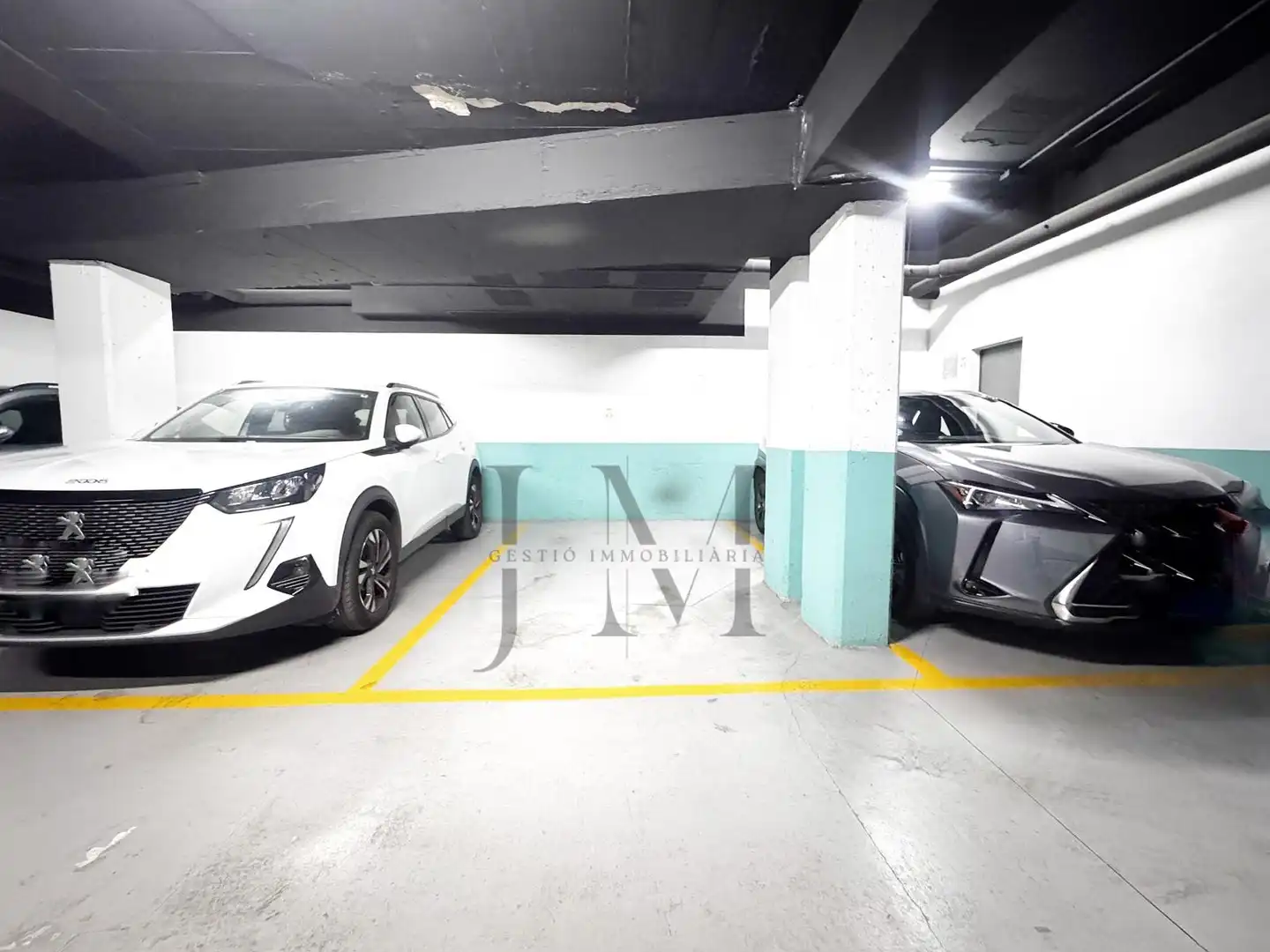 Parking of Duplexes for sale in Terrassa  with Air Conditioner, Heating and Parquet flooring