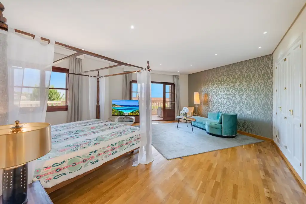 Bedroom of Houses for sale in Calvià  with Air Conditioner, Private garden and Terrace