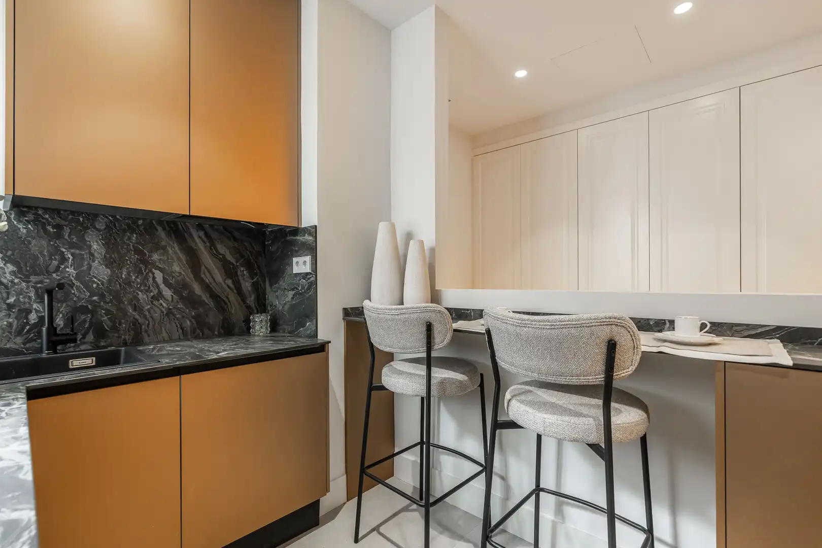 Flat with terrace for sale in Calle de Noblejas, imagen 16