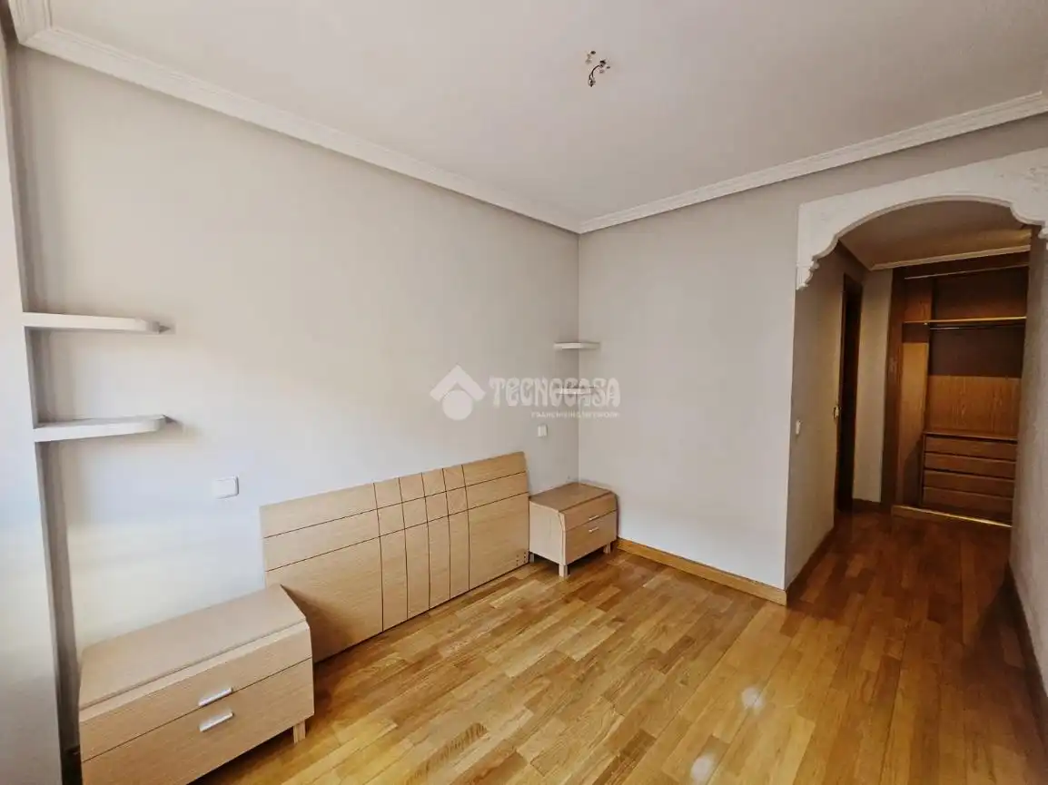 Bedroom of Flat for sale in Parla