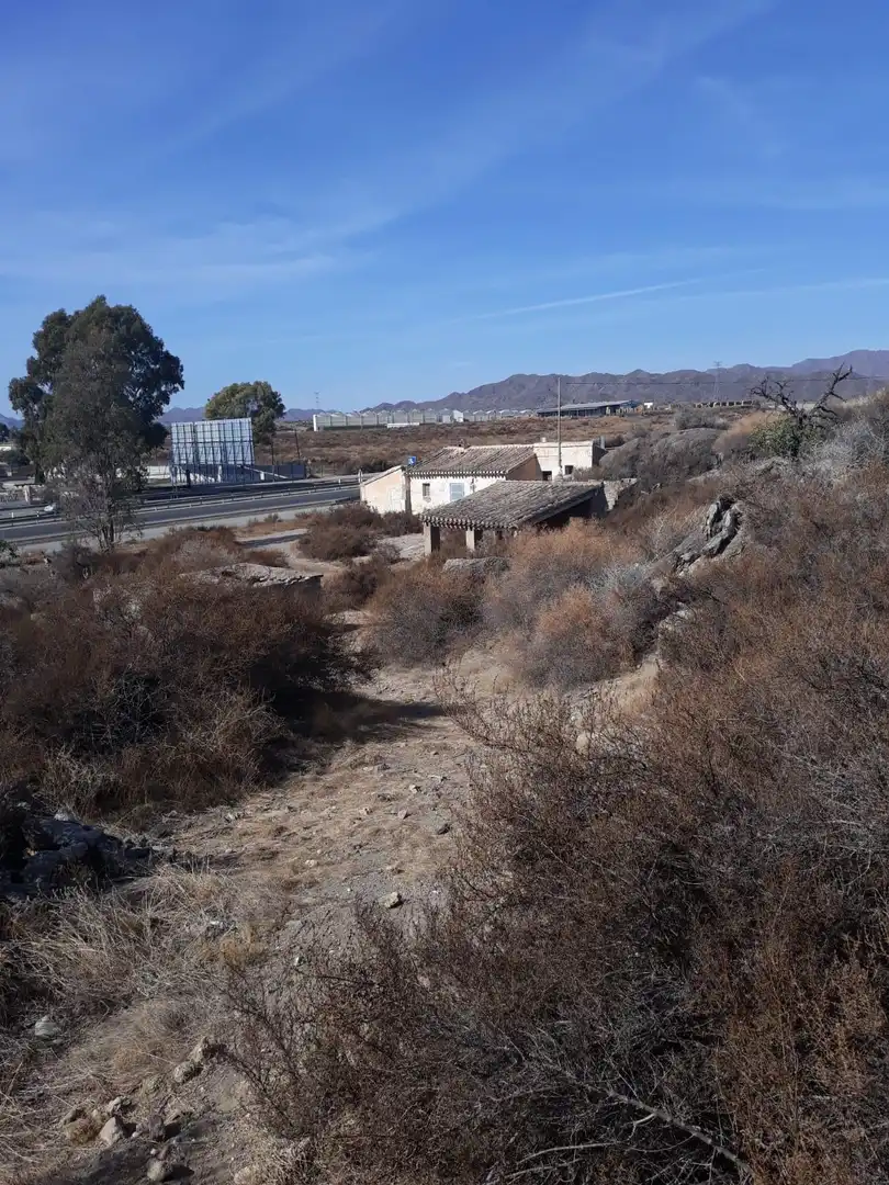 Residencial en venda a Las Lomas - Las Yucas