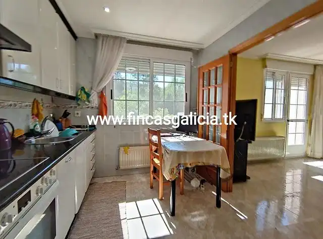 Habitatge amb terrassa en venda a Verín, imagen 7