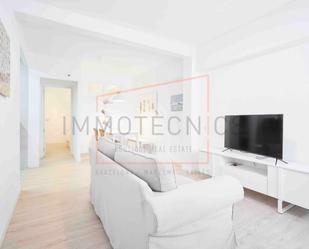 Living room of Planta baja for sale in Sant Pol de Mar