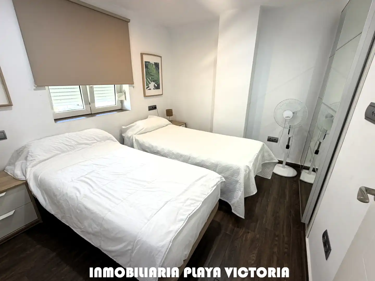 Bedroom of Flat for sale in Cádiz  with Air Conditioner, Oven and Washing machine