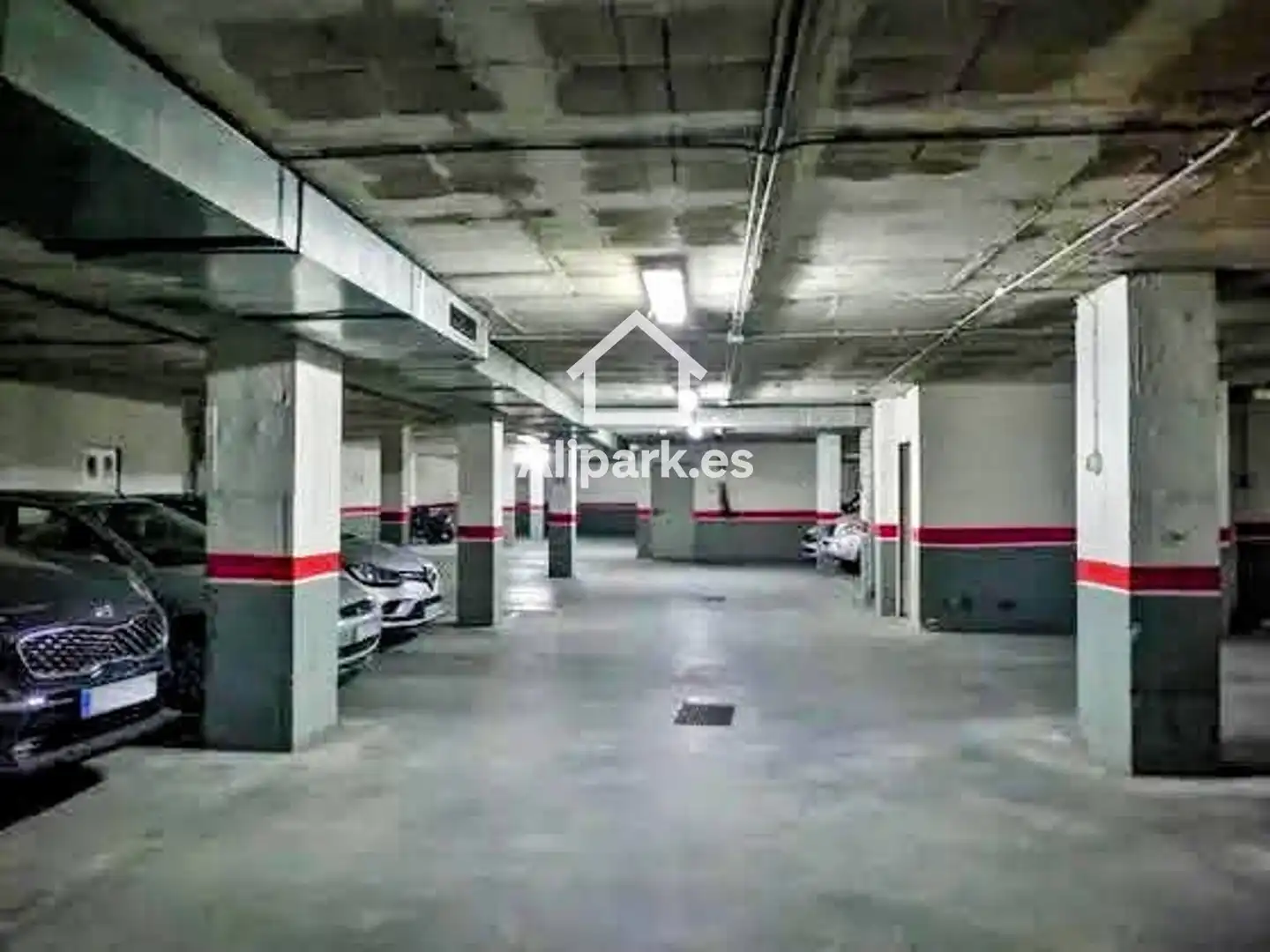 Parkplatz von Garage zum Verkauf in Alicante / Alacant