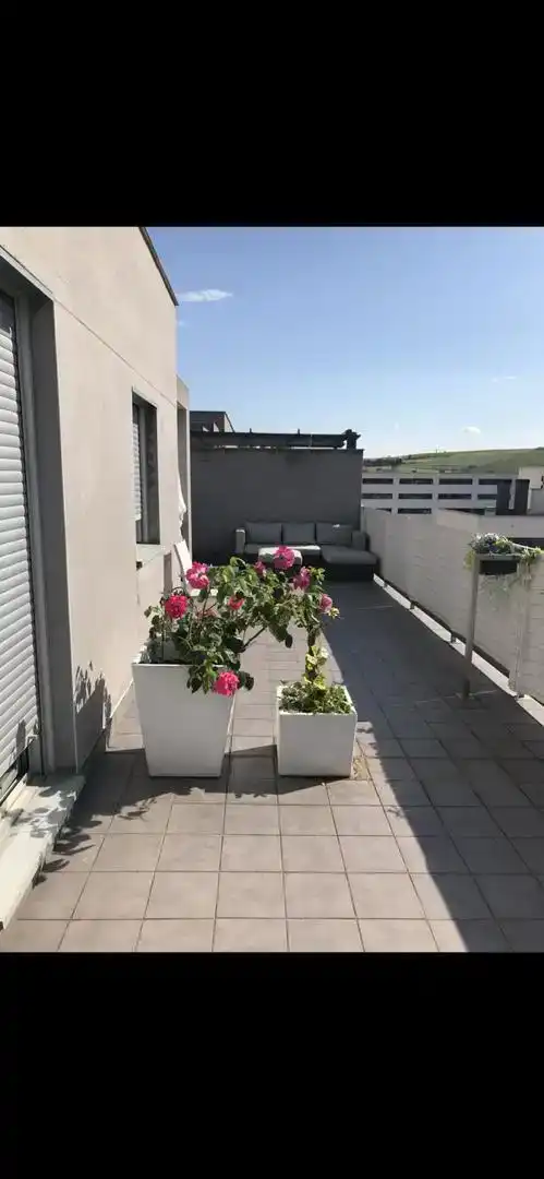 Terrassa de Àtic per a compartir en Valle de Egüés / Eguesibar amb Moblat