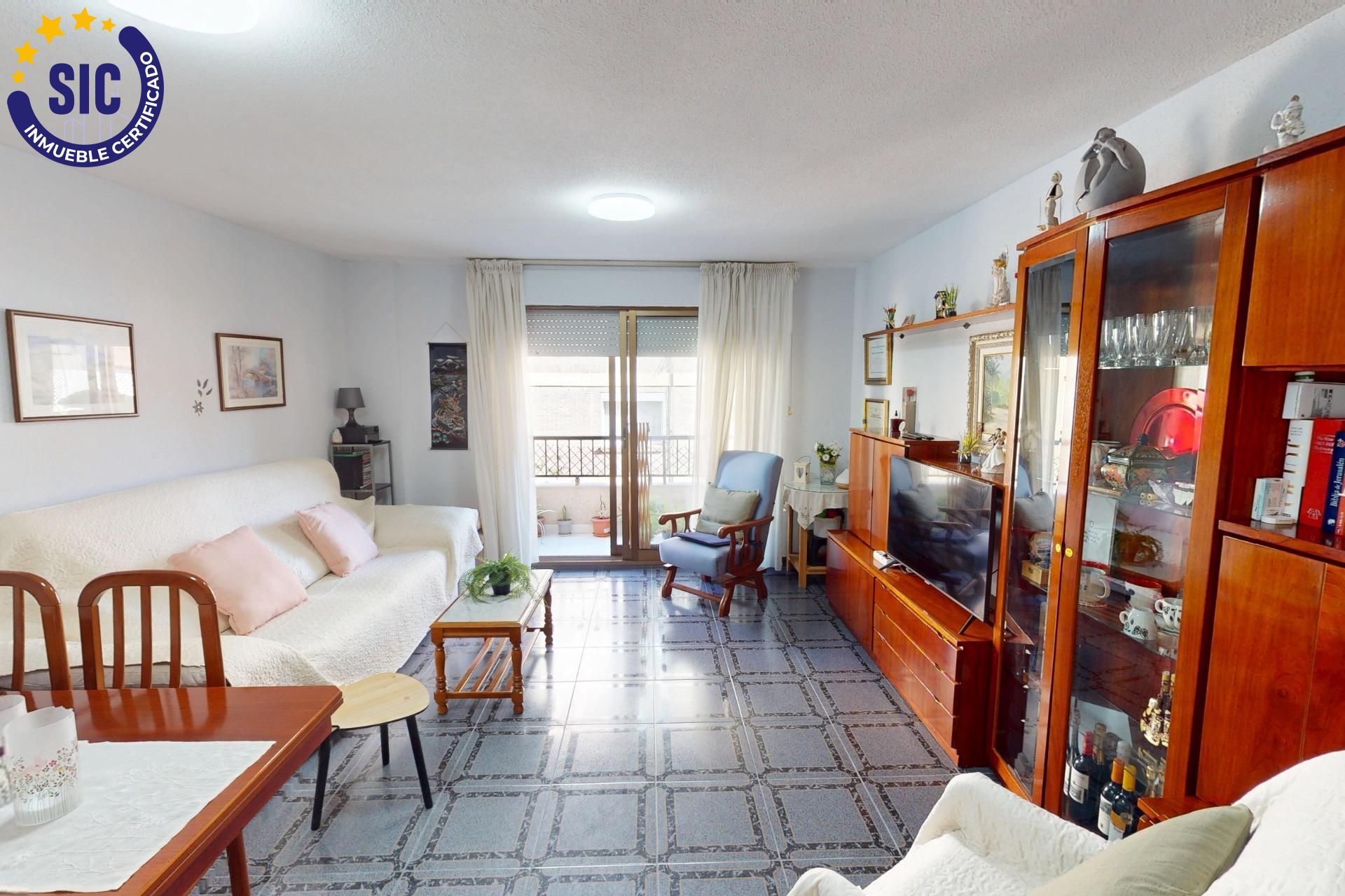 Pis en venda a Calle JACINTO BENAVENTE, 13, Ensanche - Parque del Oeste