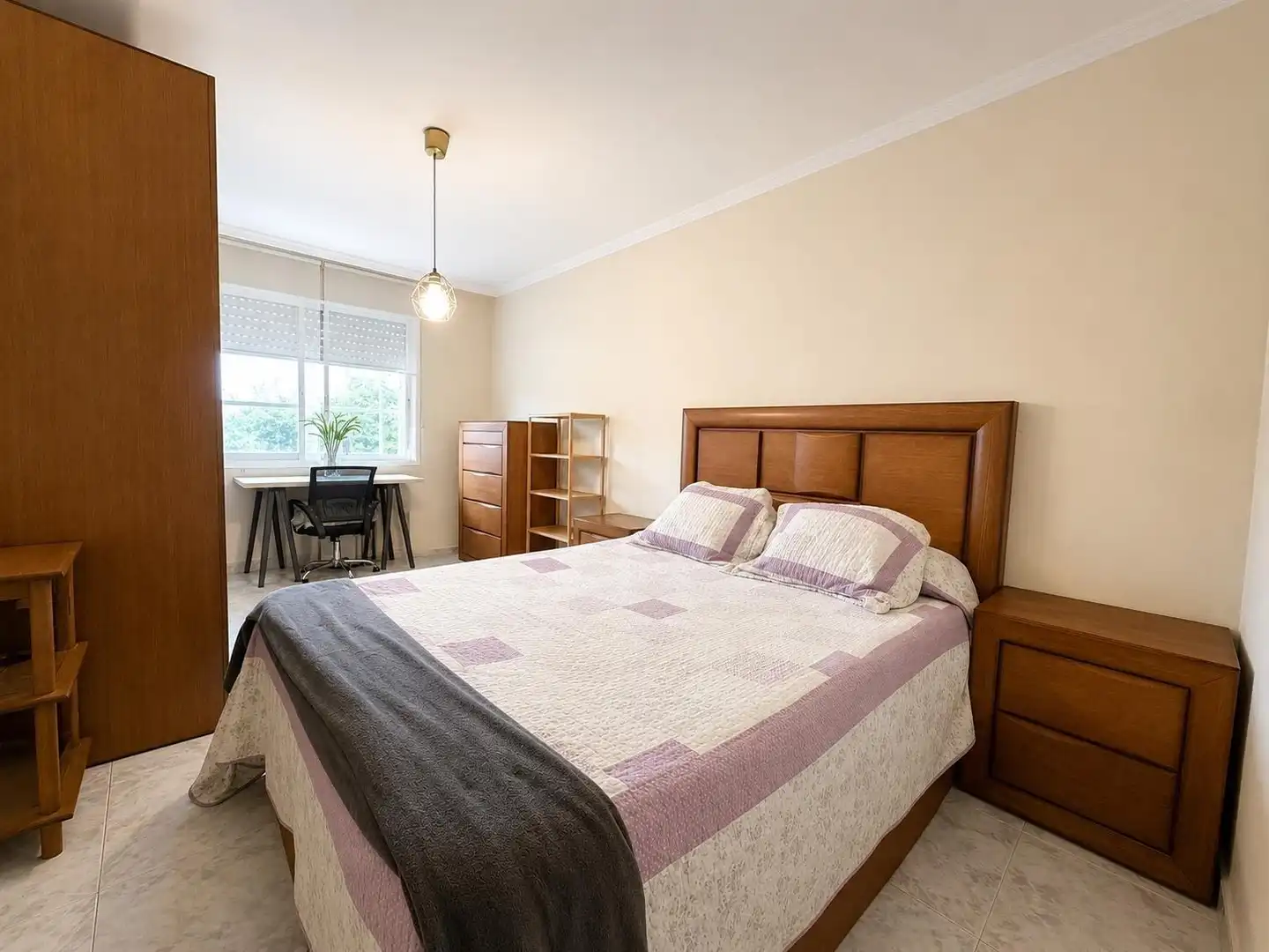 Dormitori de Apartament en venda en A Pobra do Caramiñal amb Calefacció i Traster