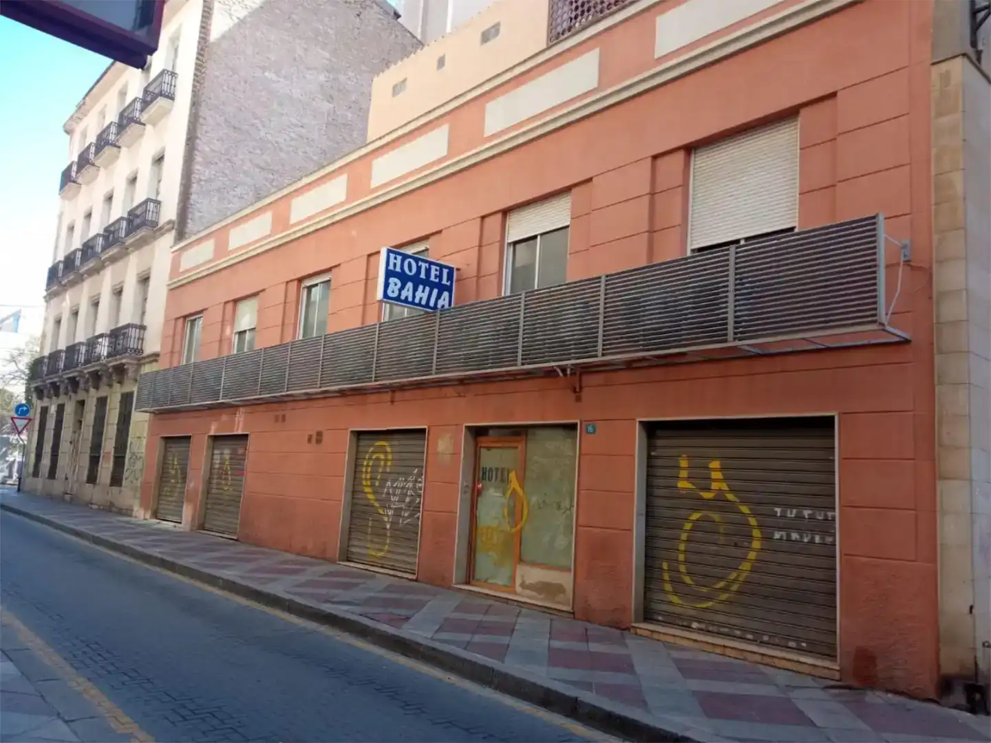 Vista exterior de Casa adosada de lloguer en Alicante / Alacant amb Aire condicionat, Moblat i Balcó
