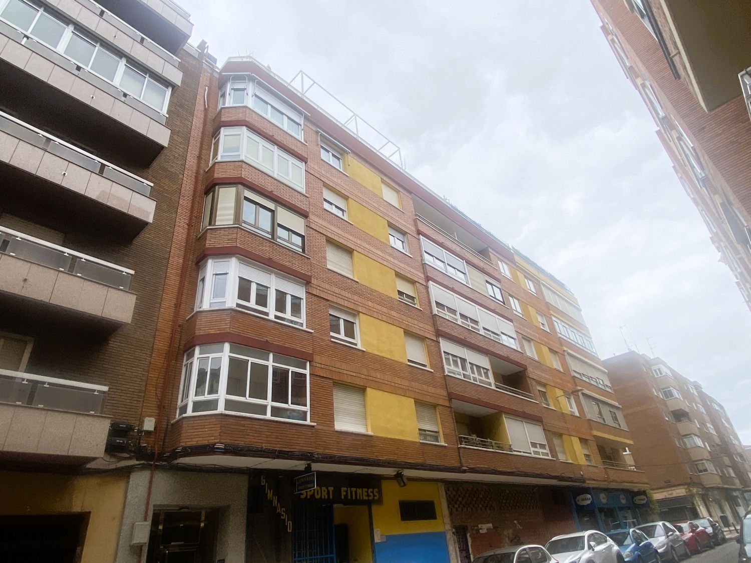 Vista exterior de Pis en venda en Valladolid Capital amb Calefacció, Parquet i Terrassa