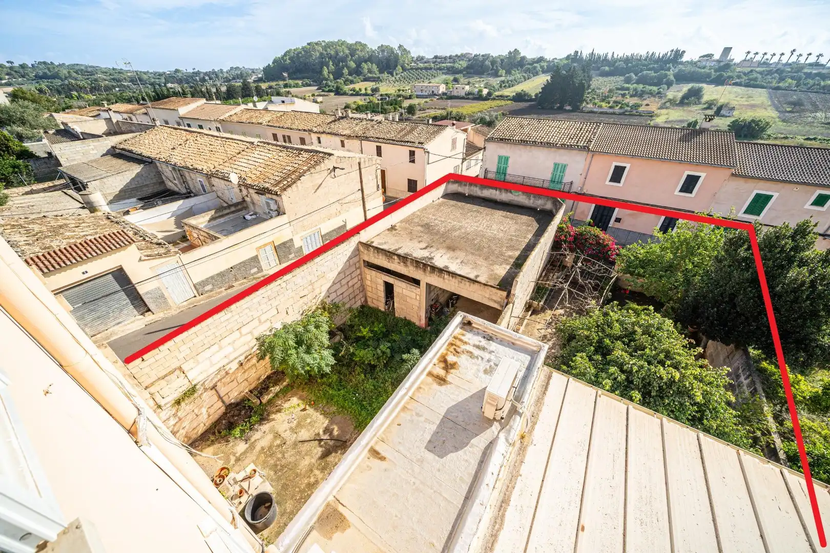 Vista exterior de Casa o xalet en venda en Santa Margalida amb Aire condicionat, Calefacció i Jardí privat