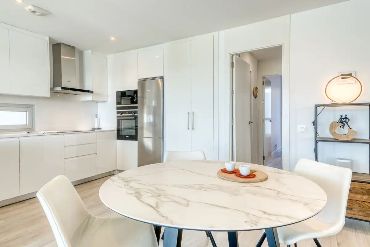 Kitchen of Ground floor for sale in Estepona  with Air Conditioner, Terrace and Storage room