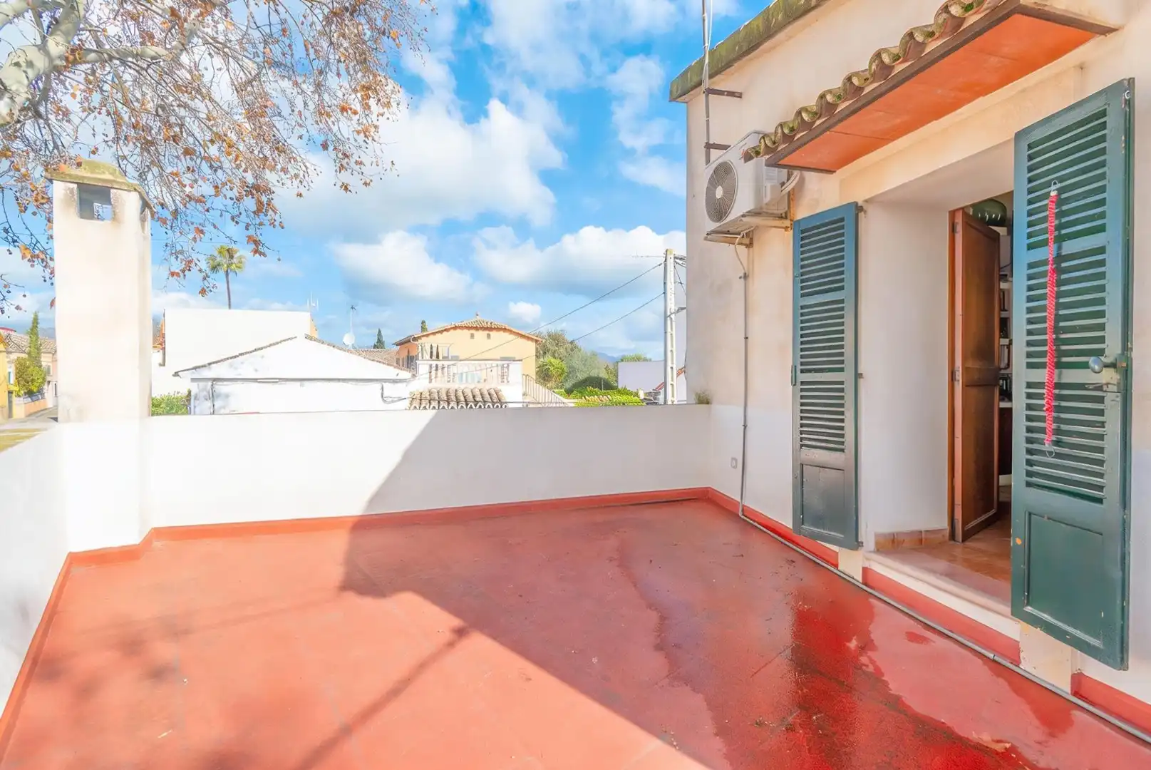 Vista exterior de Casa o xalet en venda en  Palma de Mallorca amb Calefacció, Jardí privat i Terrassa