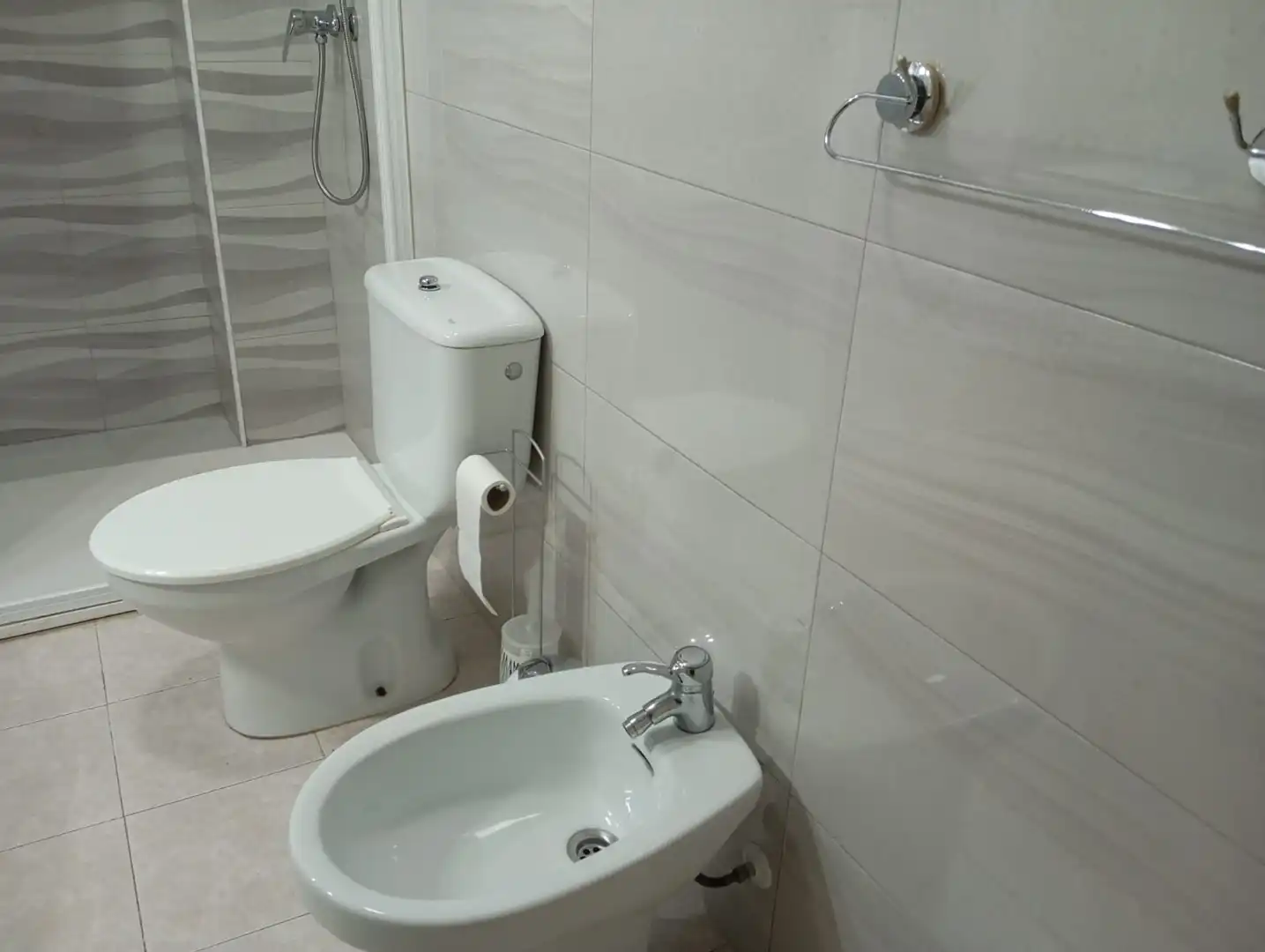 Badezimmer von Wohnung zum Verkauf in Gualchos mit Klimaanlage, Terrasse und Möbliert