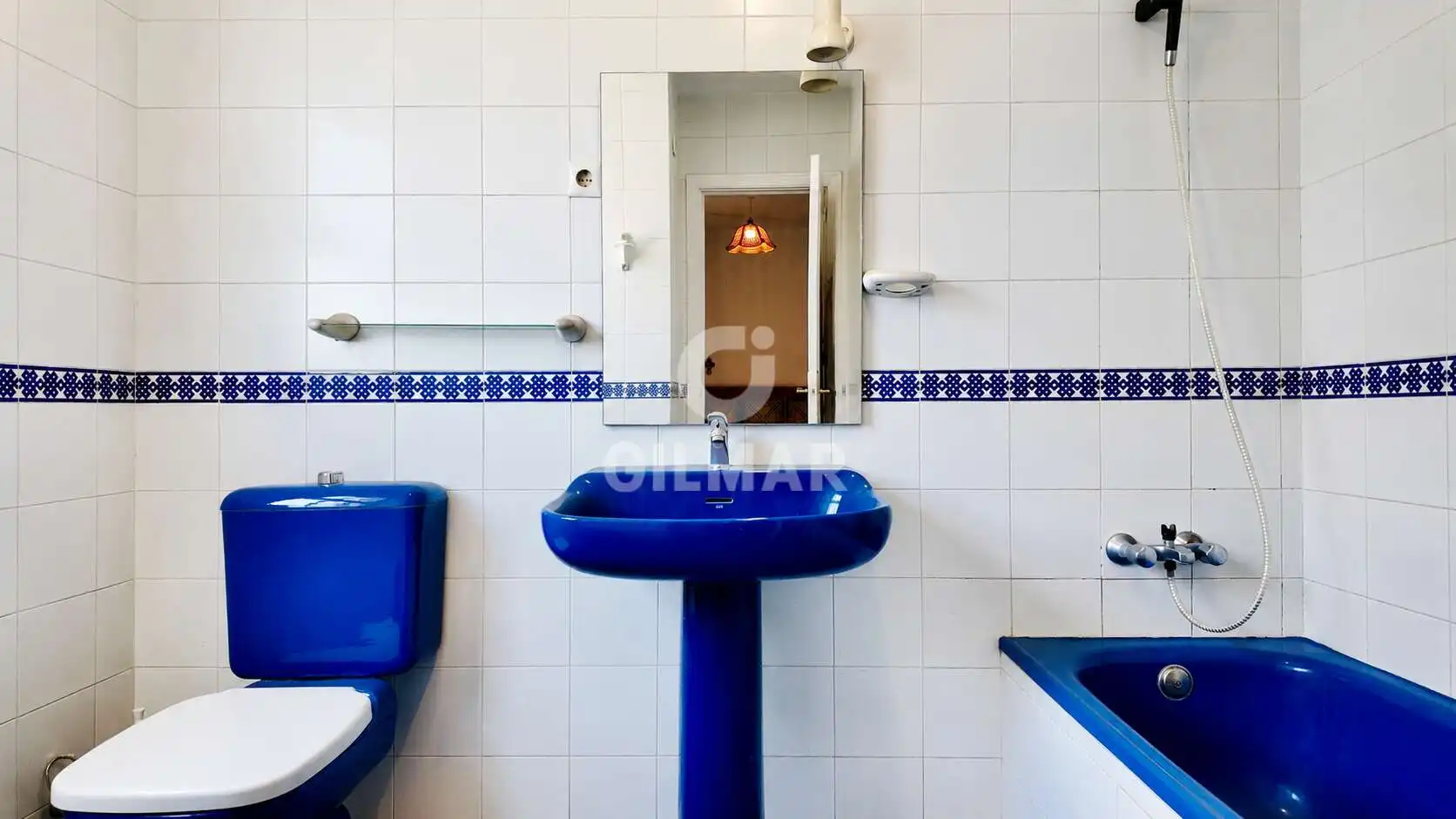 Baño de Casa adosada en venta en Fuengirola con Calefacción, Jardín privado y Piscina