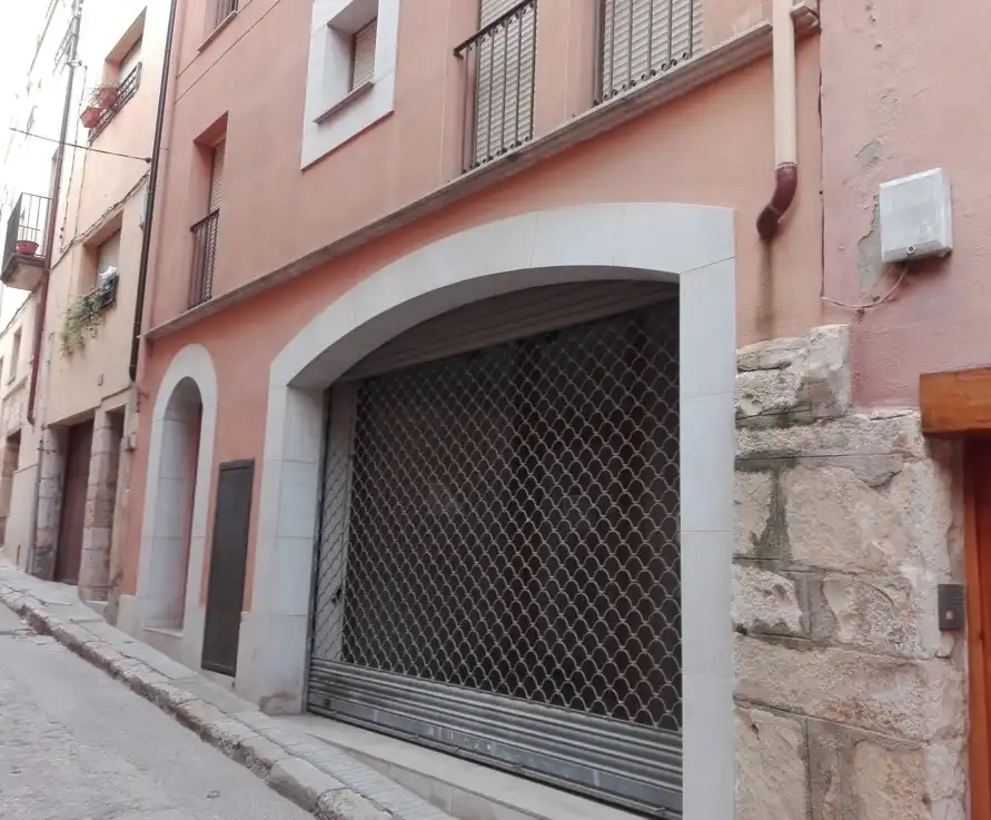 Locale commerciale in vendita a C/ Dalt