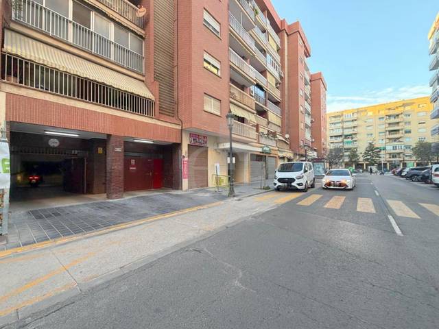 Garaje en Venta en Malvarrosa, 21 en El Grau