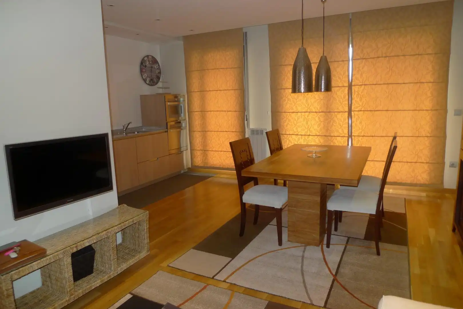 Comedor de Piso de alquiler en Valladolid Capital con Aire acondicionado, Calefacción y Terraza